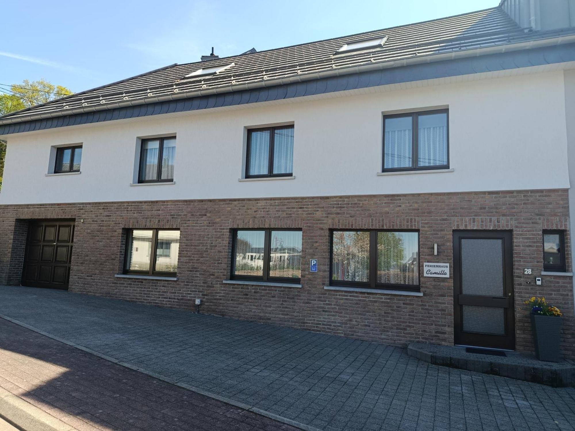 Ferienhaus Camillo ビューリンゲン エクステリア 写真